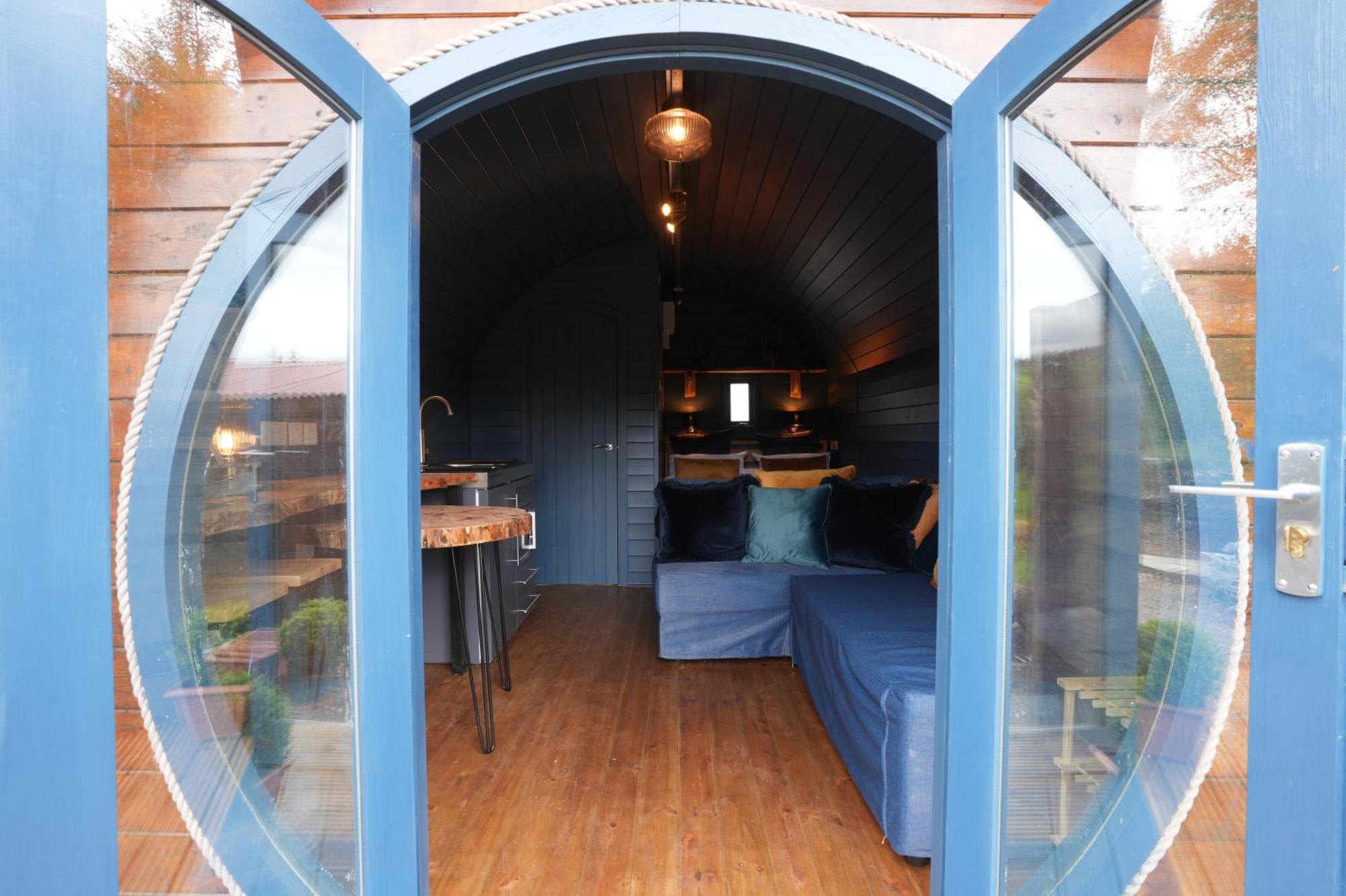 Kingswood Lodges Форт Уилям Екстериор снимка