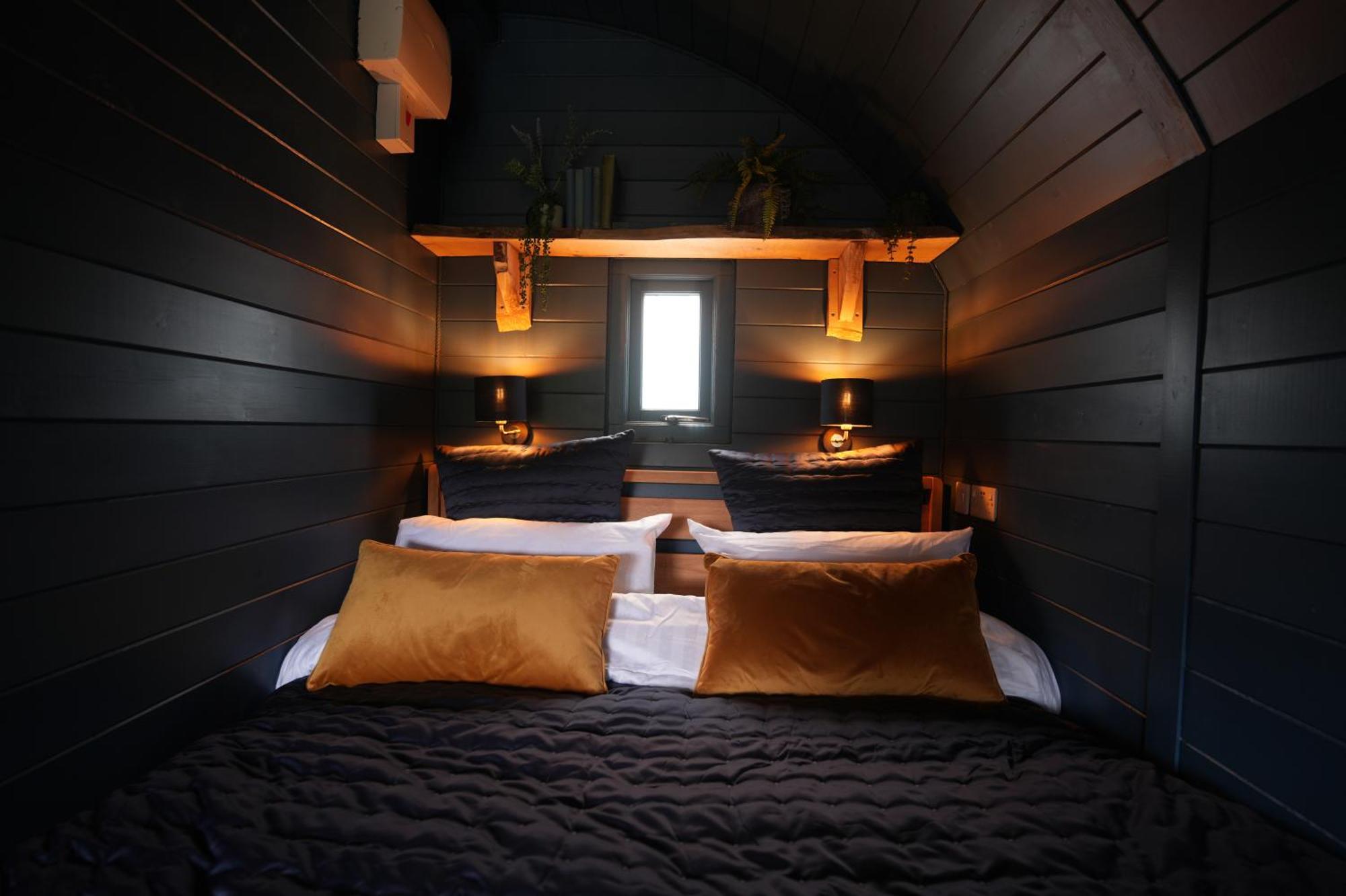 Kingswood Lodges Форт Уилям Екстериор снимка