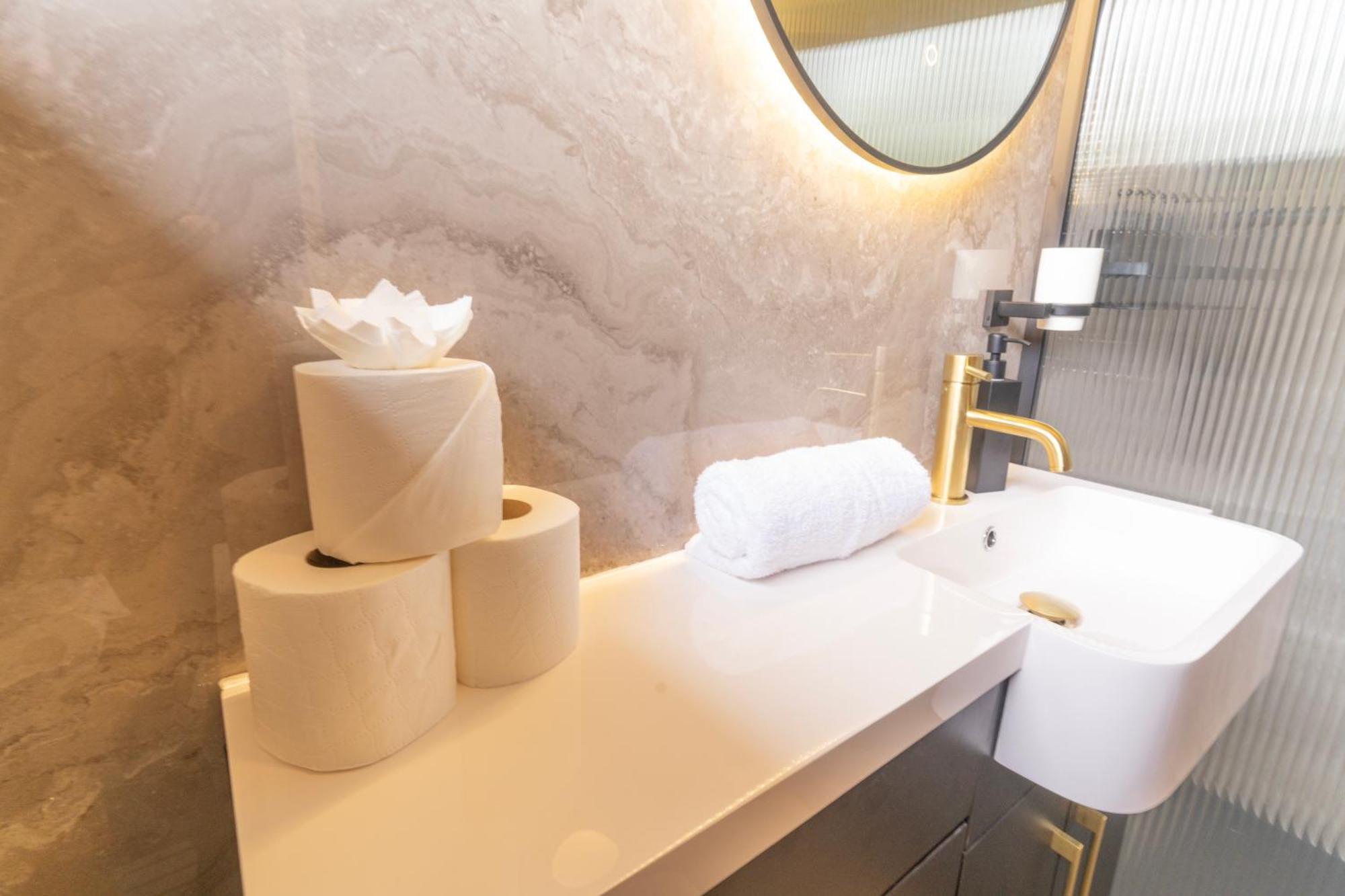 Kingswood Lodges Форт Уилям Екстериор снимка
