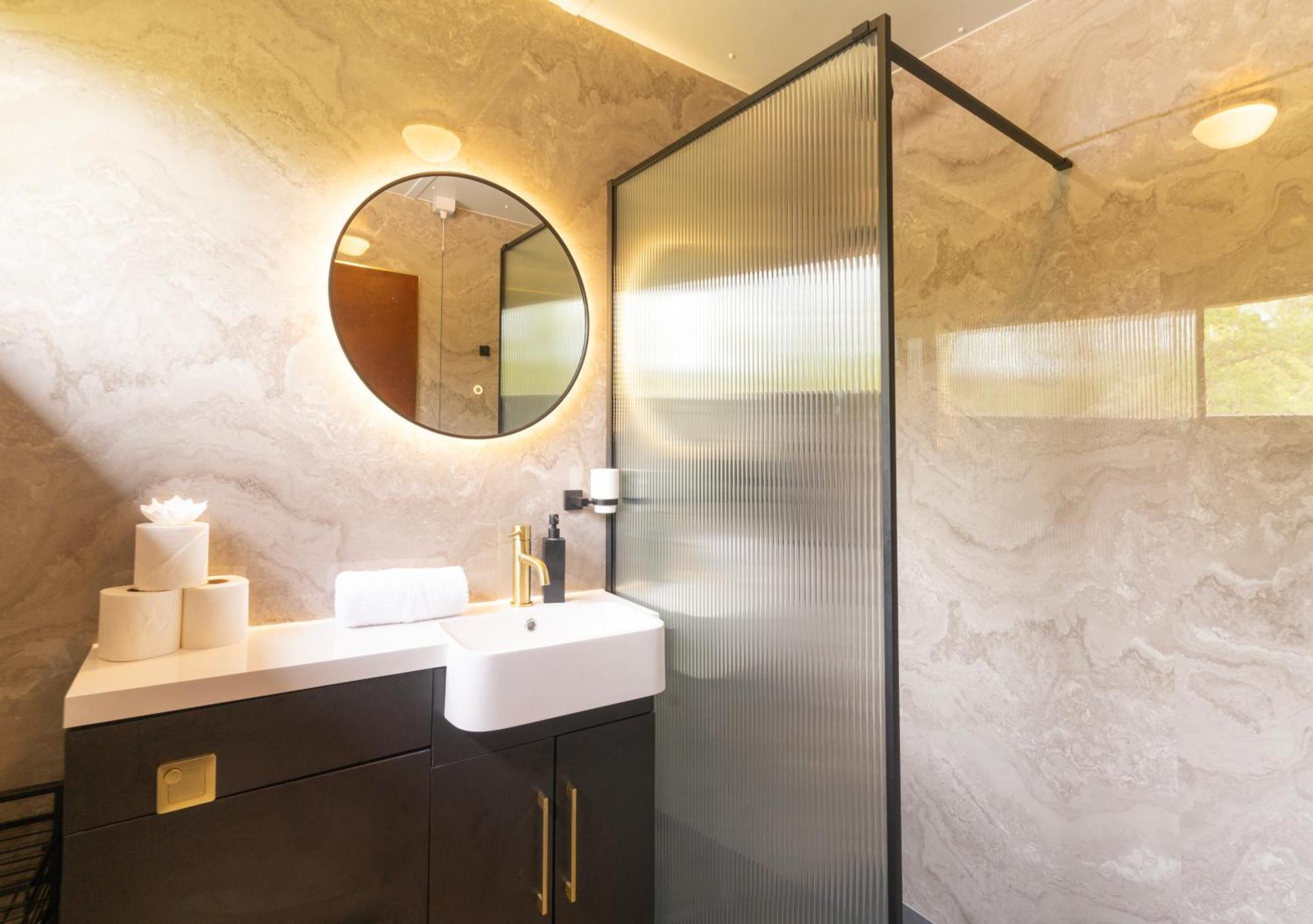 Kingswood Lodges Форт Уилям Екстериор снимка