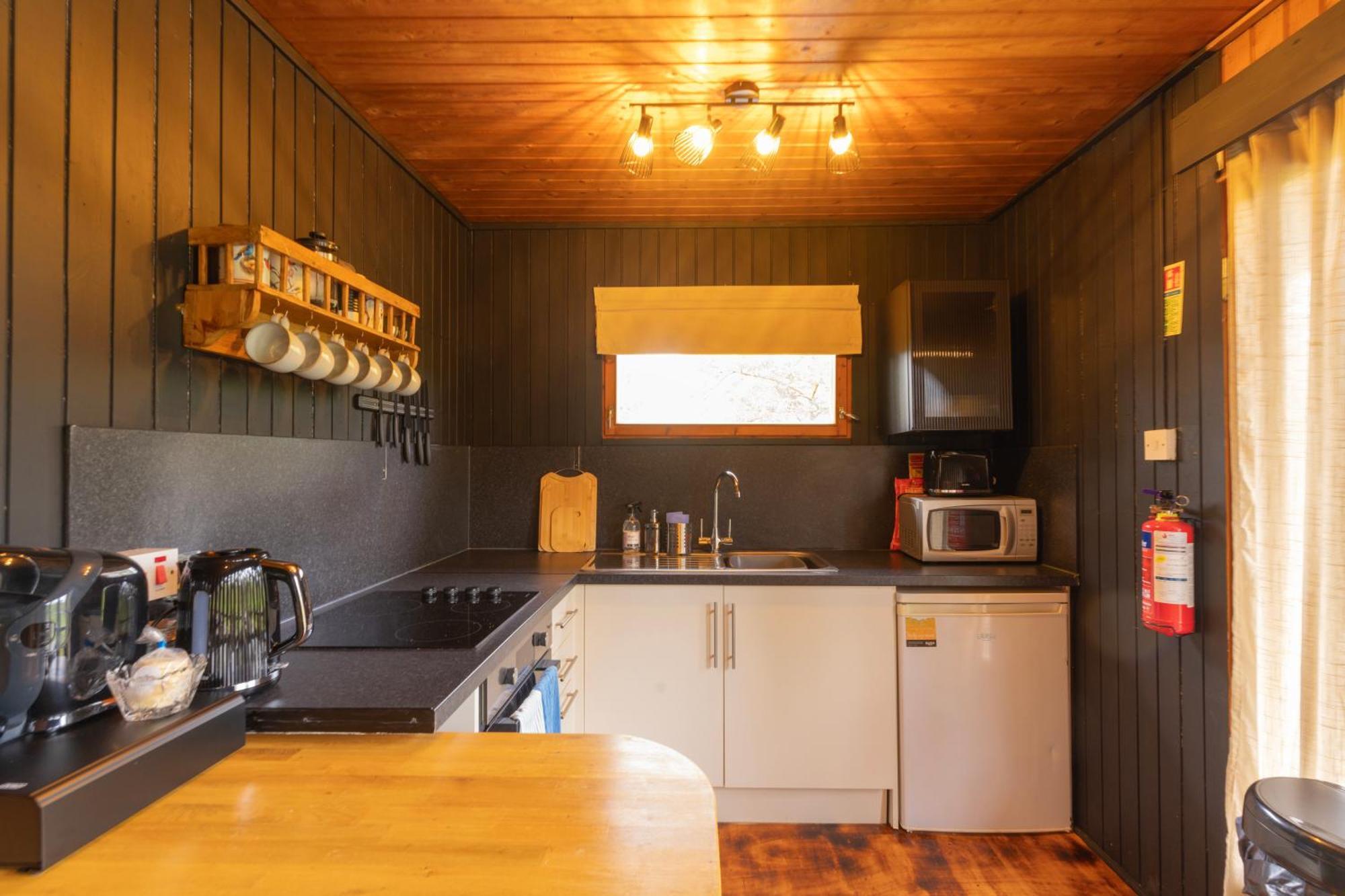 Kingswood Lodges Форт Уилям Екстериор снимка