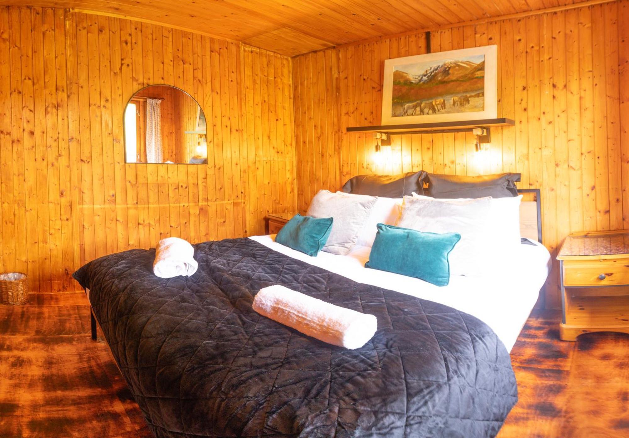 Kingswood Lodges Форт Уилям Екстериор снимка